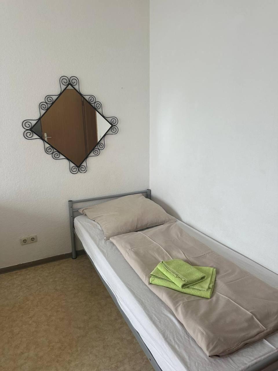 Apartmenthaus Iris&Jasmin Lalendorf Buitenkant foto